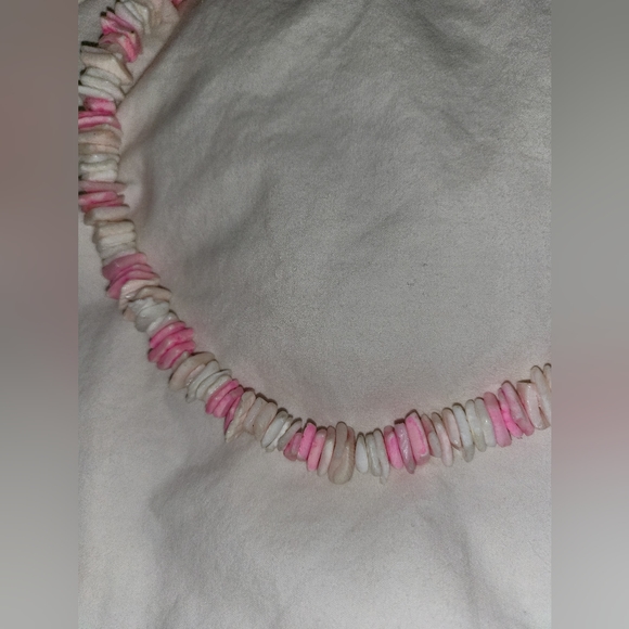 Vintage shell necklace - Picture 3 of 3